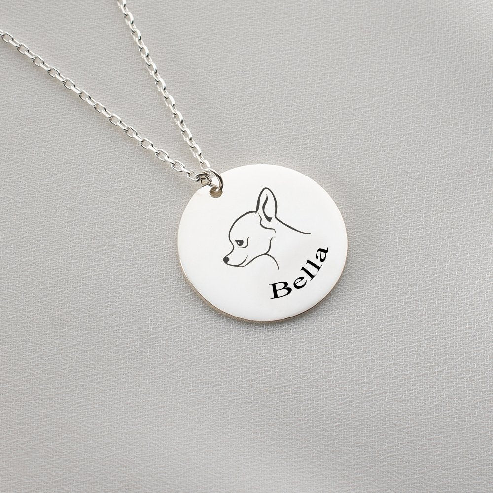 Custom dog necklace for pet loss, a meaningful tribute to a beloved companion.