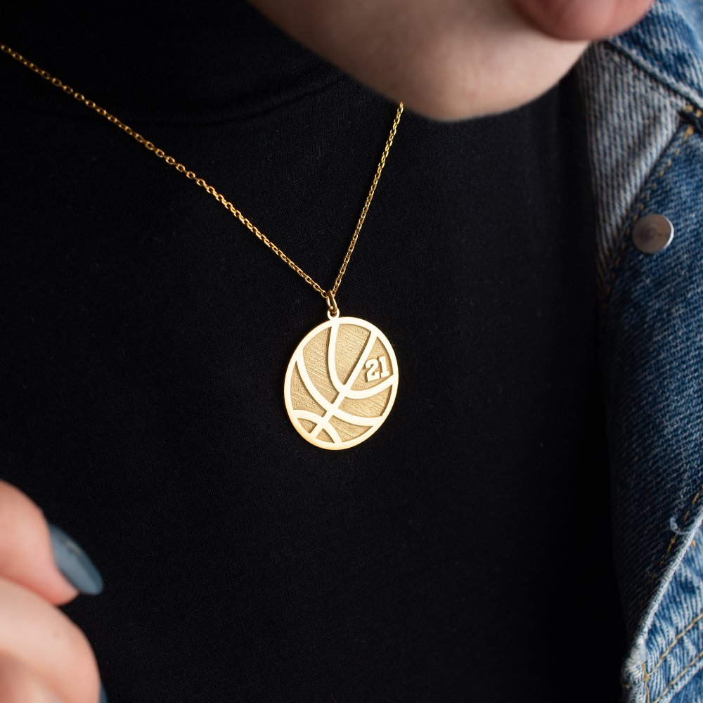 Personalized basketball team gift, a special way to celebrate team spirit.