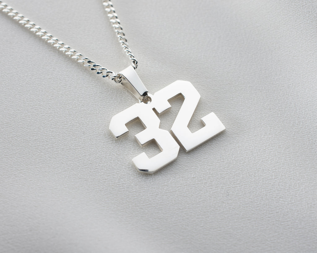 Custom number pendant necklace for men, sporty and stylish