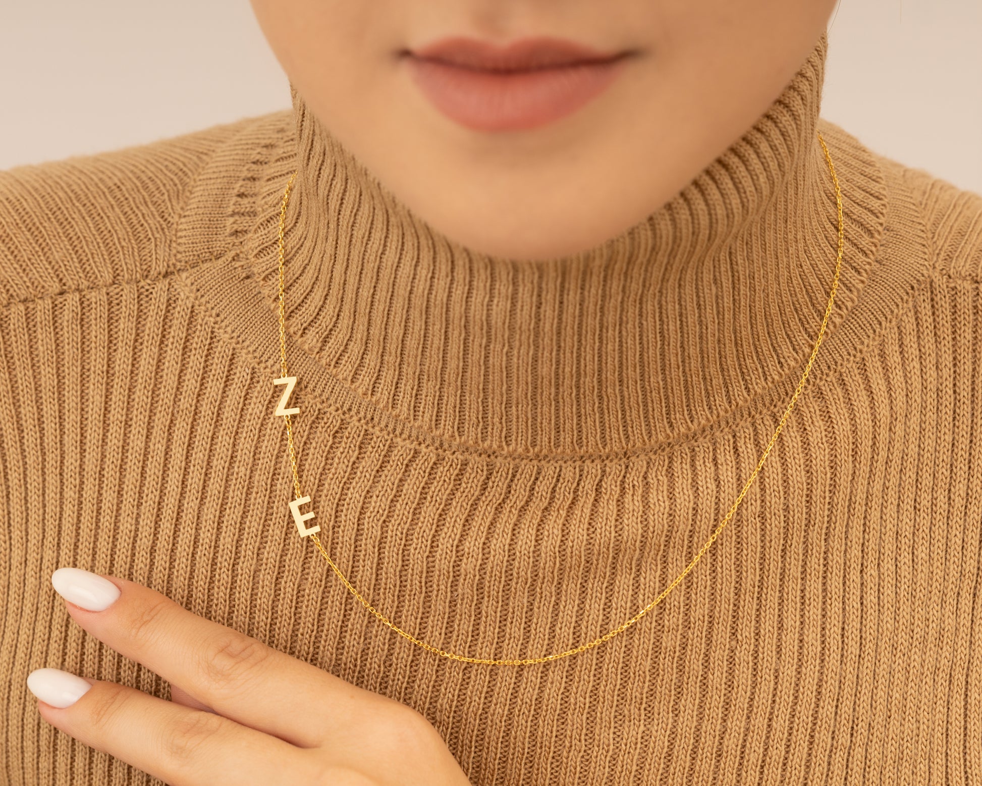 Custom letter necklace in minimalist style, elegant and timeless piece