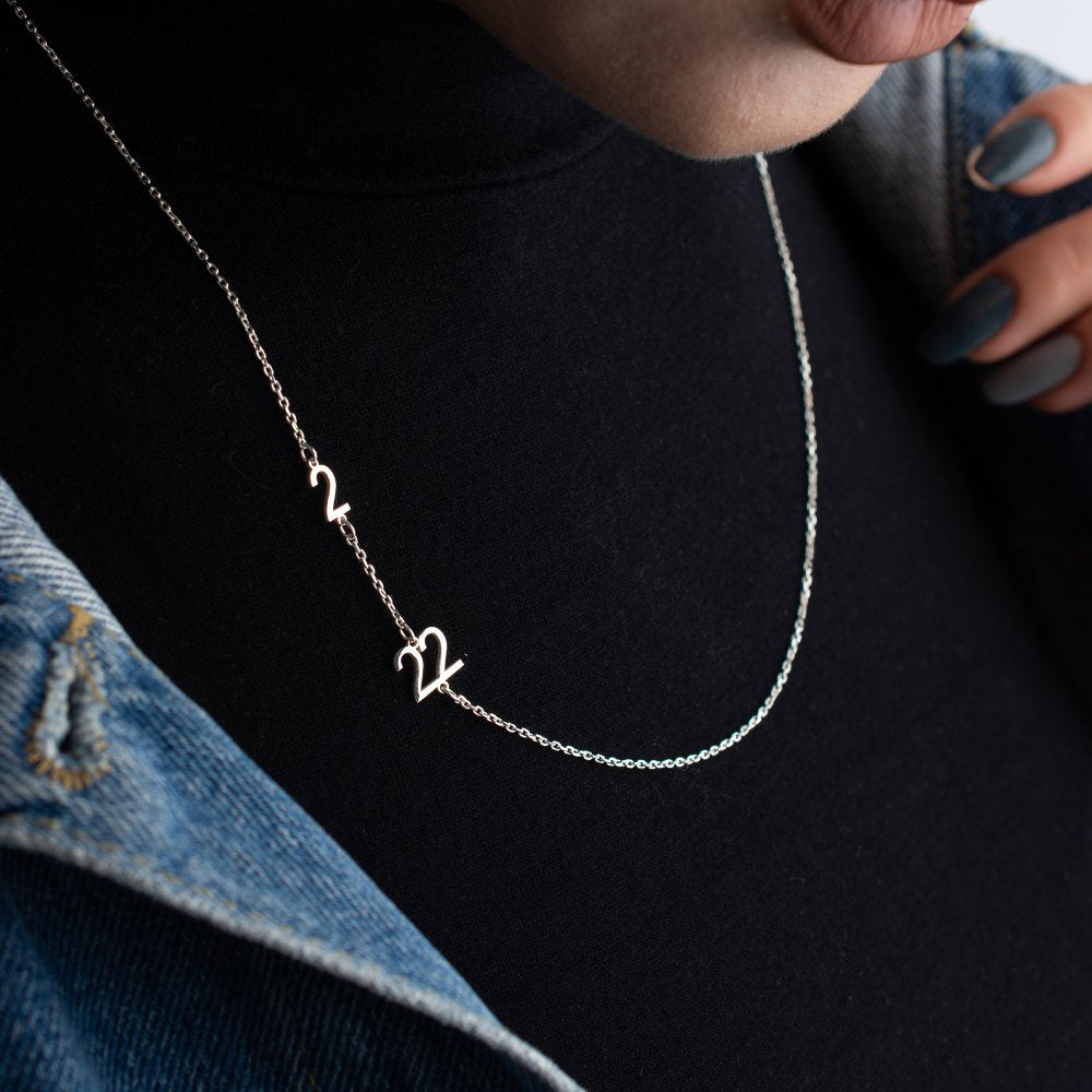 Minimalist side number necklace for women, a simple yet stylish accessory