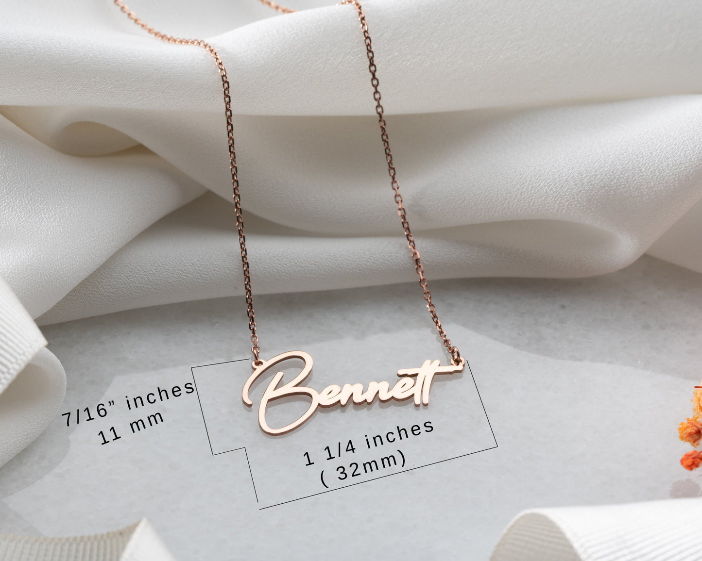 Custom Rosegold Name Jewelry