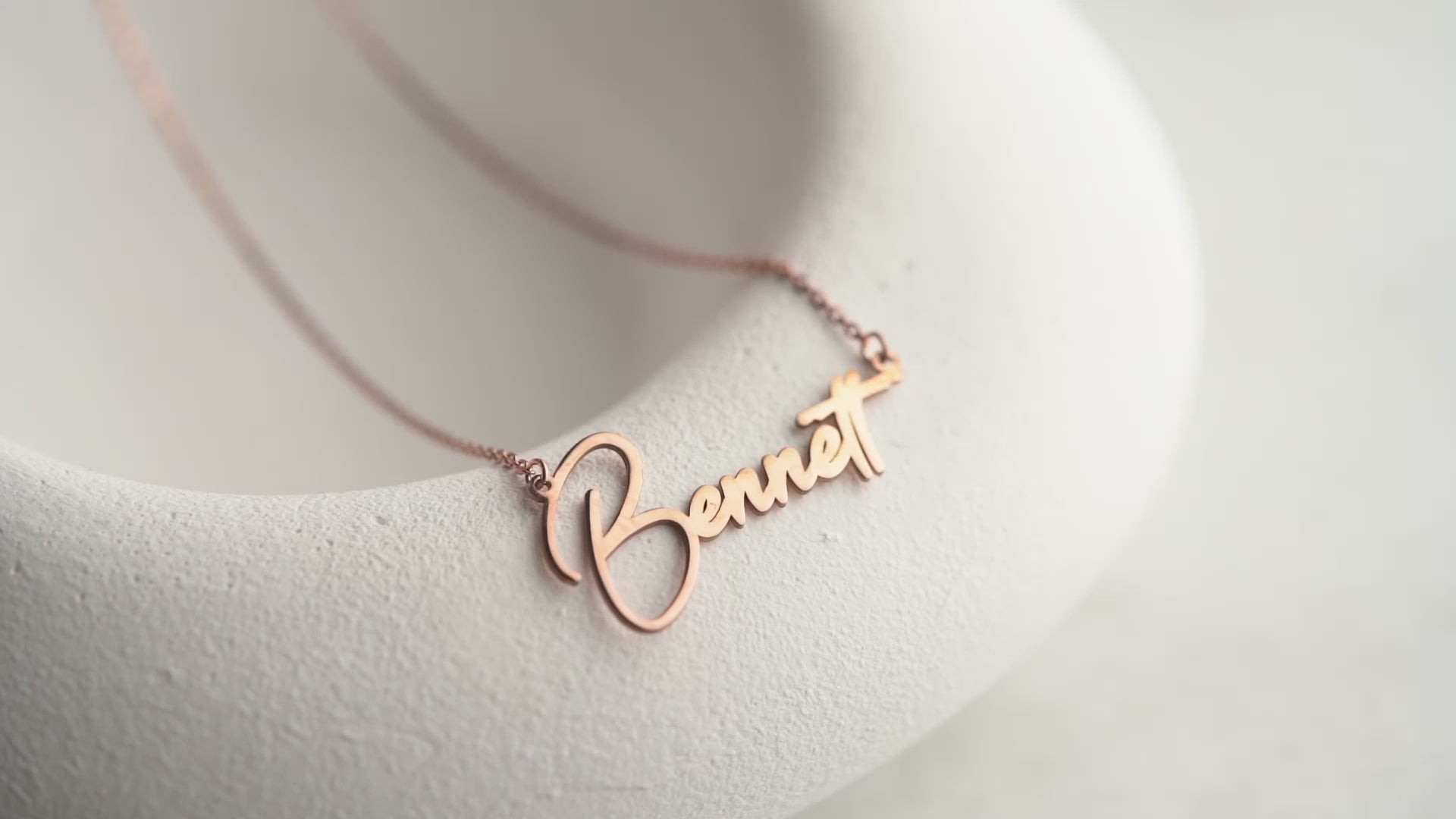 Personalized name jewelry, custom-crafted for a unique and meaningful accessory, perfect for daily wear or gifting.